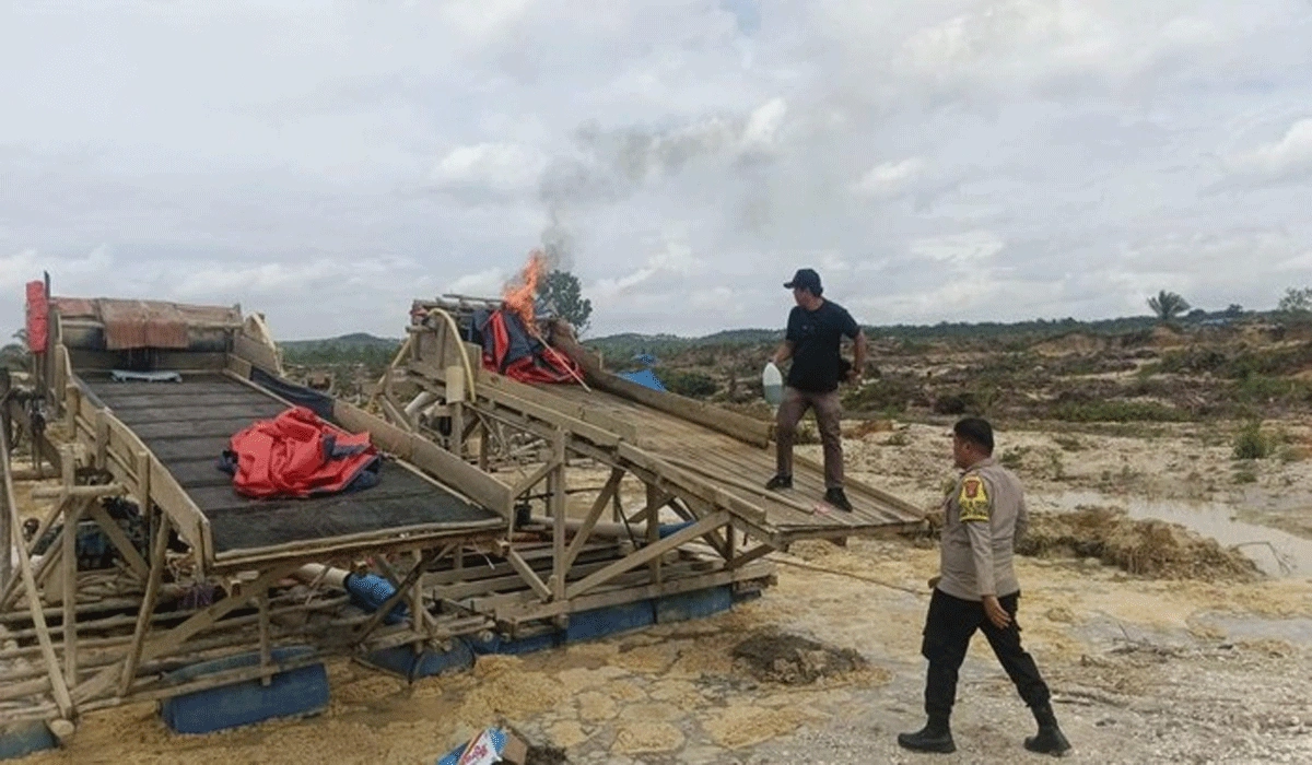 Polda Riau Sikat Tambang Emas Ilegal, Selamatkan Lingkungan Agar Tetap Terjaga