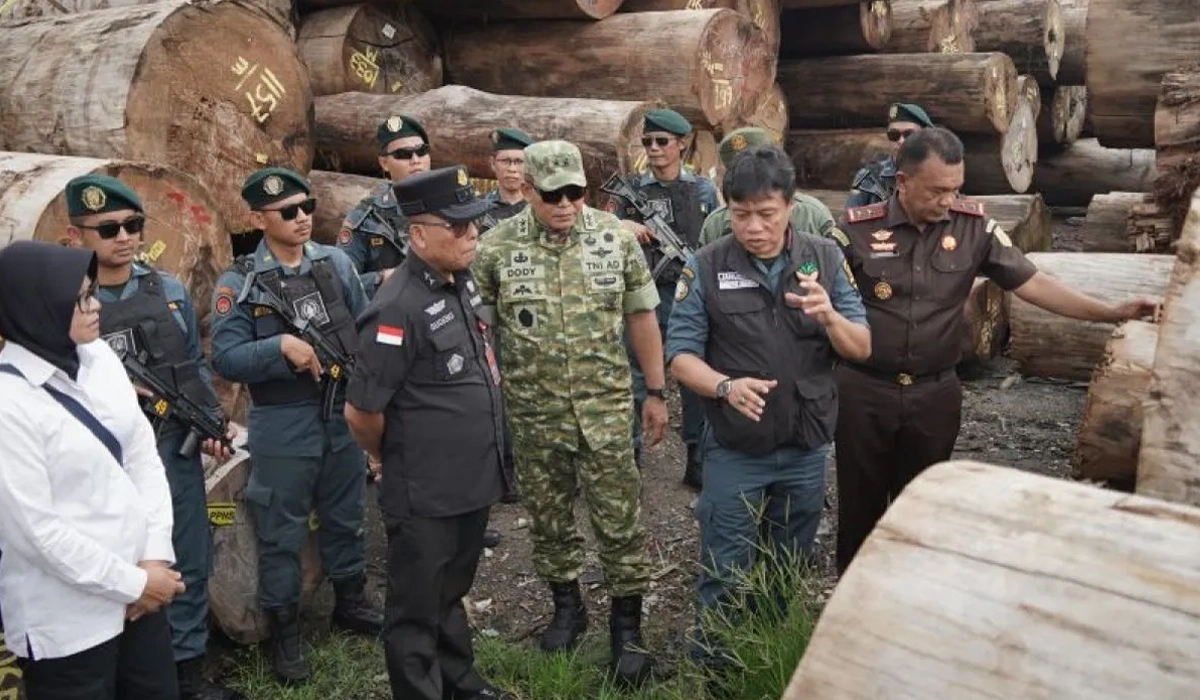Kemenhut-Proses-Hukum-Kasus-Pembalakan-Liar-di-Hutan-Sipora