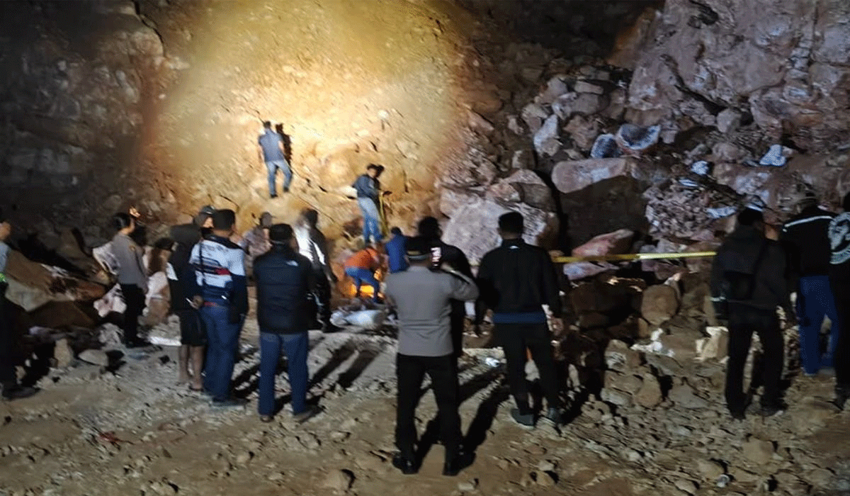 Tragedi Tambang Sumbawa! 3 Penambang Ilegal Tewas, Keluarga Pilih Terima sebagai Musibah Tragedi Tambang Sumbawa! 3 Penambang Ilegal Tewas, Keluarga Pilih Terima sebagai Musibah